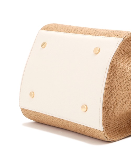 NATURAL BEAUTY BASIC（ナチュラルビューティーベーシック）の「スクエアステッチトート（トートバッグ・レディース・ブラック/ベージュ・ﾌﾘ-）」の16枚目の写真