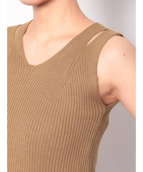 LAGUNAMOON（ラグナムーン）の「カップインニットタンクトップ（Tシャツ/カットソー・レディース・アイボリー/ブラック/ブラウン・FREE）」の4枚目の写真