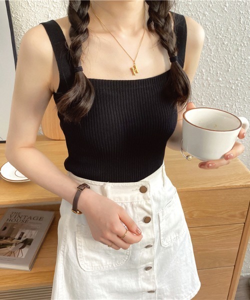 yuue' ( wear )（ユーイ）の「フロントスクエア タンクトップ（タンクトップ・レディース・ホワイト/ブラック/ベージュ/ライトピンク・FREE）」の3枚目の写真