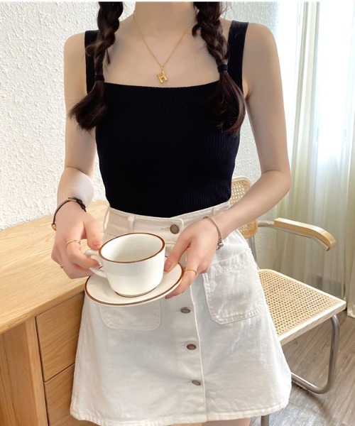 yuue' ( wear )（ユーイ）の「フロントスクエア タンクトップ（タンクトップ・レディース・ホワイト/ブラック/ベージュ/ライトピンク・FREE）」の19枚目の写真