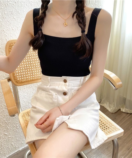 yuue' ( wear )（ユーイ）の「フロントスクエア タンクトップ（タンクトップ・レディース・ホワイト/ブラック/ベージュ/ライトピンク・FREE）」の8枚目の写真