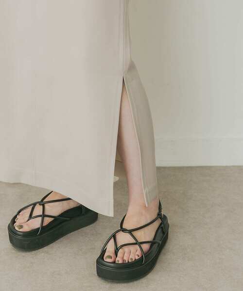 KBF（ケイビーエフ）の「KBF+　ポケットスリットロングスカート（スカート・レディース・ブラック/オリーブ/ベージュ系その他・ONE）」の14枚目の写真