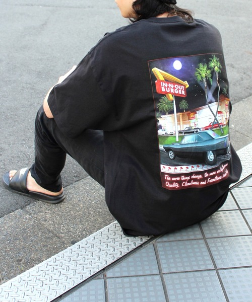 Burger グラフィック Inout 001 Tシャツ カットソー ショートスリーブ バーガー インアンドアウト Tシャツ グラフィック In N Out In N Out バーガー Tシャツ Burger インアンドアウトバーガー のファッション