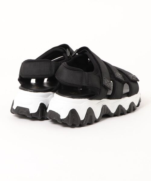 Shoes in Closet（シューズインクローゼット）の「厚底凹凸ボリュームソール ベルクロ厚底サンダル 《約4.5㎝ソール》7465（サンダル・レディース・ブラック/アイボリー・LL/S/M/L）」の7枚目の写真