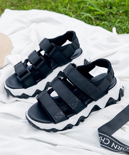 Shoes in Closet（シューズインクローゼット）の「厚底凹凸ボリュームソール ベルクロ厚底サンダル 《約4.5㎝ソール》7465（サンダル・レディース・ブラック/アイボリー・LL/S/M/L）」の10枚目の写真