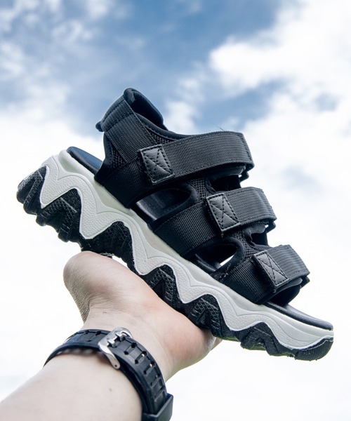 Shoes in Closet（シューズインクローゼット）の「厚底凹凸ボリュームソール ベルクロ厚底サンダル 《約4.5㎝ソール》7465（サンダル・レディース・ブラック/アイボリー・LL/S/M/L）」の13枚目の写真