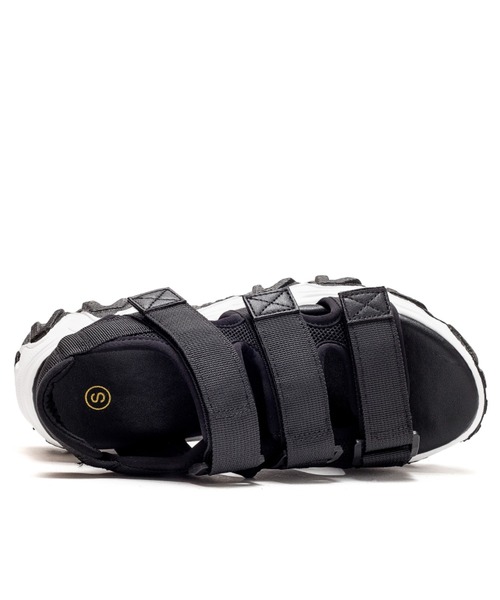 Shoes in Closet（シューズインクローゼット）の「厚底凹凸ボリュームソール ベルクロ厚底サンダル 《約4.5㎝ソール》7465（サンダル・レディース・ブラック/アイボリー・LL/S/M/L）」の18枚目の写真