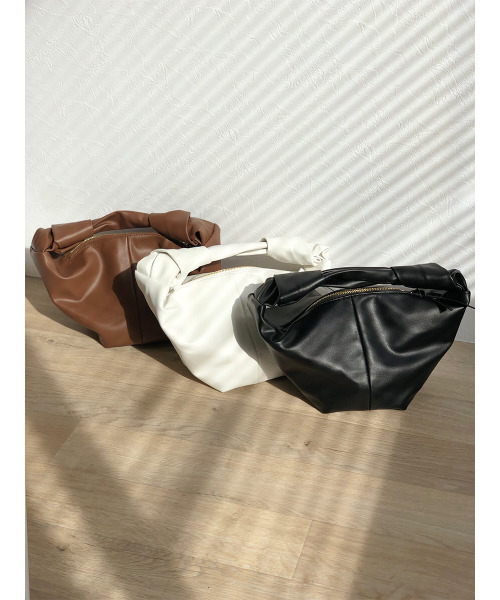 ISOOK（アイスー）の「Crescent hand bag / クレセントハンドバッグ（mi select）（ハンドバッグ・レディース・ホワイト/ブラック/ブラウン・FREE）」の11枚目の写真