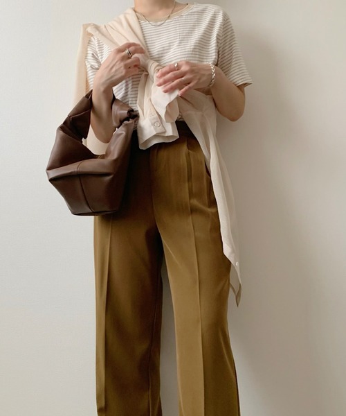 ISOOK（アイスー）の「Crescent hand bag / クレセントハンドバッグ（mi select）（ハンドバッグ・レディース・ホワイト/ブラック/ブラウン・FREE）」の14枚目の写真