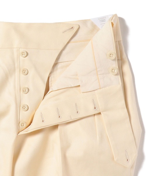 BEAMS F(ビームスエフ)の「Tangent / ブリティッシュアーミー コットンサージ グルカパンツ(チノパンツ・メンズ・オフホワイト/オリーブ・44/46/48/42)」の4枚目の写真