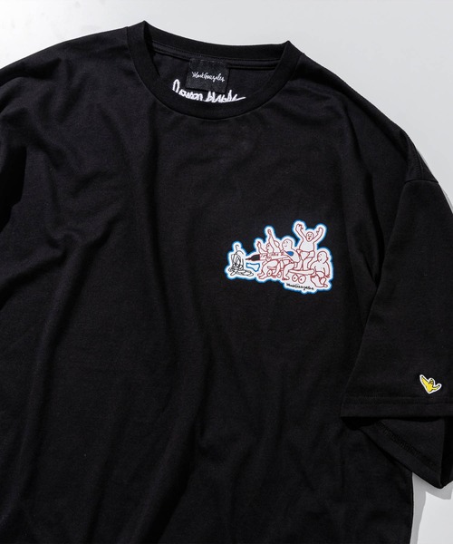 Mark Gonzales(マーク・ゴンザレス)の「Mark Gonzales(マーク ゴンザレス) グラフィックプリントハーフスリーブカットソー×5type(Tシャツ/カットソー・メンズ・ホワイト系1/ホワイト系2/ホワイト系3/ホワイト系4/ホワイト系5/ブラック系1/ブラック系2/ブラック系3/ブラック系4/ブラック系5・M/L/XL)」の21枚目の写真