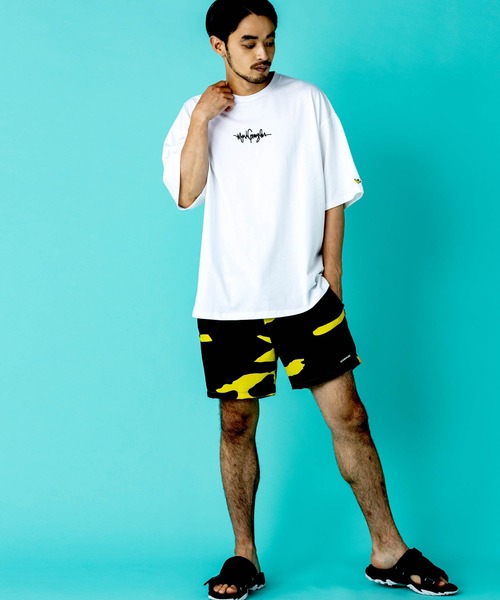 Mark Gonzales(マーク・ゴンザレス)の「Mark Gonzales(マーク ゴンザレス) グラフィックプリントハーフスリーブカットソー×5type(Tシャツ/カットソー・メンズ・ホワイト系1/ホワイト系2/ホワイト系3/ホワイト系4/ホワイト系5/ブラック系1/ブラック系2/ブラック系3/ブラック系4/ブラック系5・M/L/XL)」の16枚目の写真