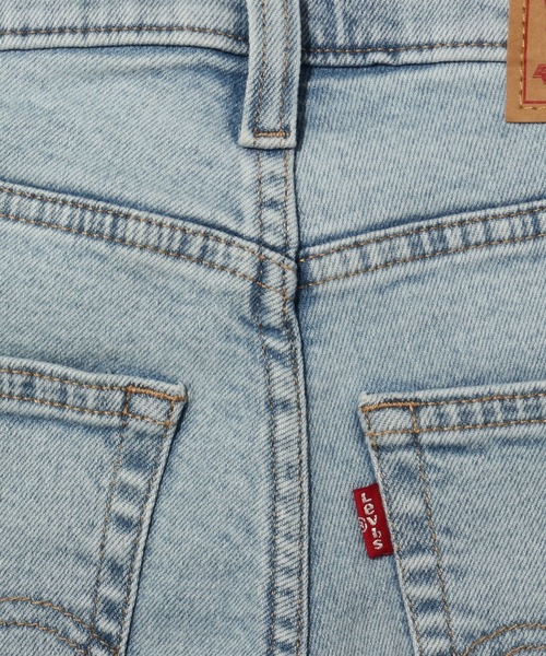Levi's（リーバイス）の「HIGH WAISTED CROP フレア HIGH LIGHT（デニムパンツ・レディース・ライトインディゴブルー・27inch/23inch/24inch/29inch/25inch/30inch/26inch/28inch）」の14枚目の写真