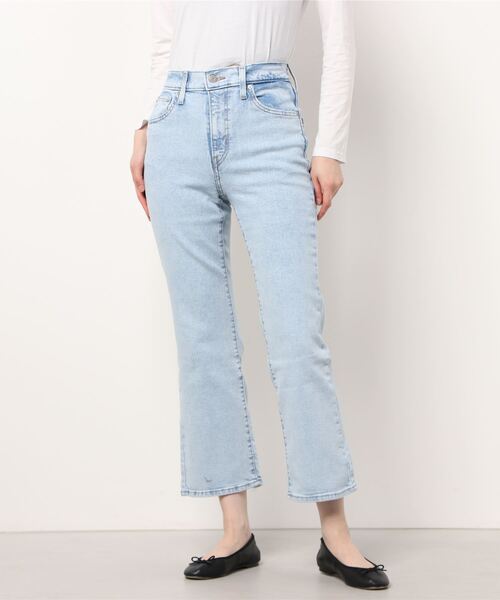 Levi's（リーバイス）の「HIGH WAISTED CROP フレア HIGH LIGHT（デニムパンツ・レディース・ライトインディゴブルー・27inch/23inch/24inch/29inch/25inch/30inch/26inch/28inch）」の7枚目の写真