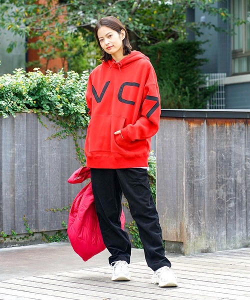 RVCA（ルーカ）の「RVCA メンズ  FAKE RVCA HD パーカー【2021年秋冬モデル】/ルーカロゴプルオーバーパーカー（パーカー・メンズ・ブラック/ネイビー/ブラウン/レッド・SMALL/MEDIUM/LARGE）」の21枚目の写真