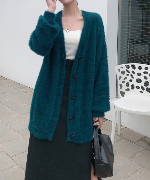 Diosfront(ディオスフロント)の「オーバーサイズVネックカーディガン(カーディガン/ボレロ・レディース・チャコールグレー/ベージュ/グリーン・FREE)」の4枚目の写真