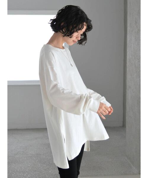 AMERICAN HOLIC（アメリカンホリック）の「サイドスリットカットチュニック（Tシャツ/カットソー・レディース・オフホワイト/ブラック/マスタード/モカ・L/M）」の14枚目の写真