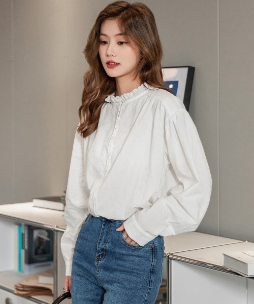 DAY CLOSET(デイ クローゼット)の「レディース レトロフリルハイネックブラウス(シャツ/ブラウス・レディース・ホワイト/ブラック/ベージュ・ONE SIZE)」の7枚目の写真