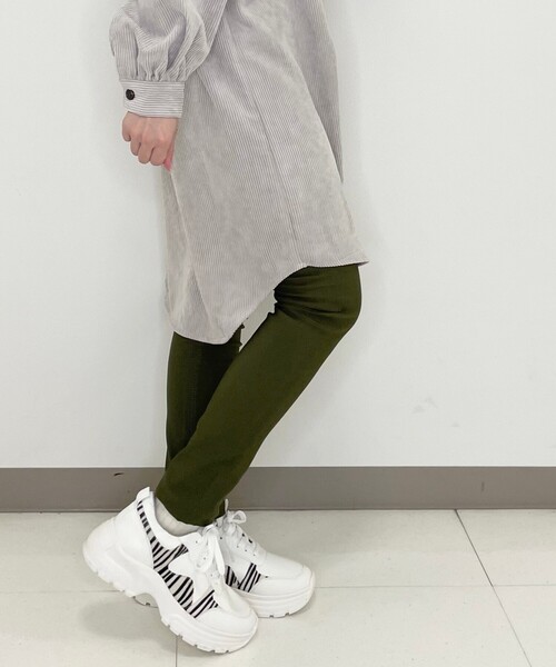 SHOO・LA・RUE(シューラルー)の「◆【SS-4L】ストレッチ裏起毛スキニーパンツ(その他パンツ・レディース・ブラック/ベージュ/オリーブ/レンガ・10/01/02/03/04/05/06)」の20枚目の写真