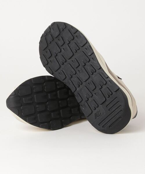 NEW BALANCE(ニューバランス)の「M5740(スニーカー・メンズ・ベージュ・23.5cm/29.0cm/26.5cm/23.0cm/27.0cm/24.0cm/27.5cm/24.5cm/25.5cm/22.5cm/28.0cm/26.0cm/30.0cm/25.0cm/28.5cm)」の2枚目の写真