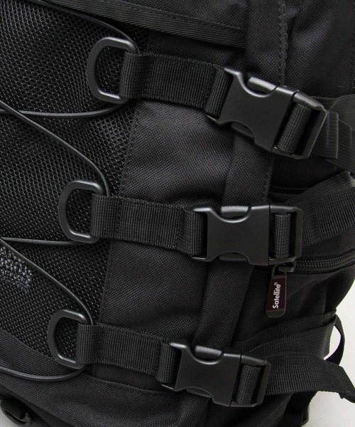 Satellite（サテライト）の「Satellite / サテライト / And Studios FLOCKK フロック / 防水素材 バックパック / リュックサック / 25リットル / キャリーオンバッグ（バックパック/リュック・メンズ・ブラック系その他/ブラック・FREE）」の22枚目の写真