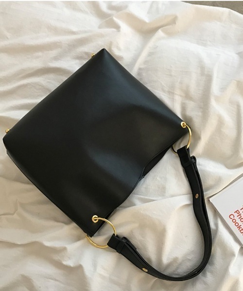 blatto（ブラット）の「【blatto】シンセティックレザー スクエアショルダー/トート/oku-bag24-34（ショルダーバッグ・レディース・ブラック/ベージュ/ダークブラウン・FREE）」の9枚目の写真