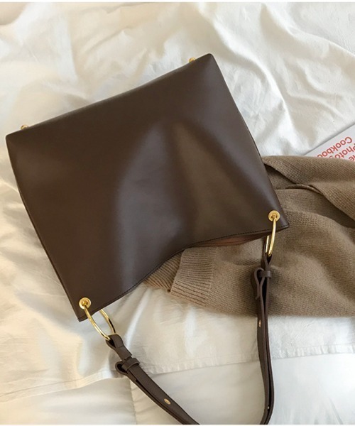 blatto（ブラット）の「【blatto】シンセティックレザー スクエアショルダー/トート/oku-bag24-34（ショルダーバッグ・レディース・ブラック/ベージュ/ダークブラウン・FREE）」の11枚目の写真