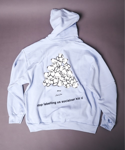 AFYF（エーエフワイエフ）の「AFYF GILDAN BODYDARK BEAR HOODED SW/ビッグシルエット ギルダンボディ ダークベアー ビッグプルオーバー パーカー/スウェット（パーカー・メンズ・ブラック系その他5/マルーン/ブラック系その他3/ブラック系その他2/ブラック系その他/ブルー系その他/グリーン系その他2/パープル系その他/ブルー系その他5/ホワイト系その他/レッド/ピンク系その他/ブルー系その他3/グレー系その他/ブルー系その他4/ブルー系その他2/ブラック系その他6/ホワイト系その他2/レッド系その他/ホワイト系その他3・FREE）」の12枚目の写真