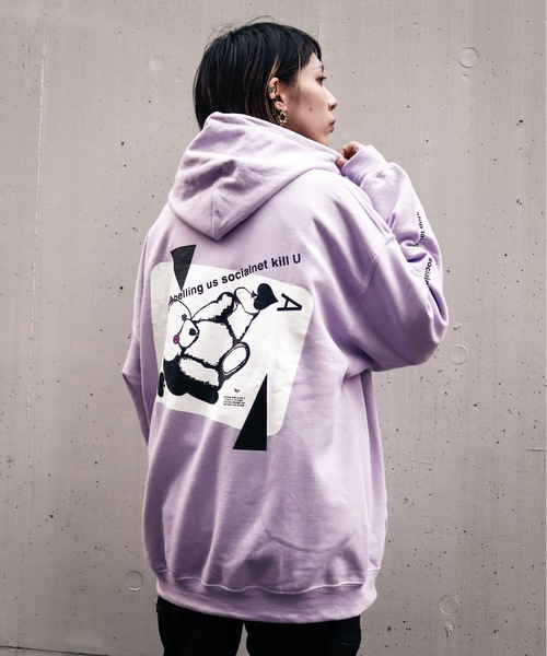 AFYF（エーエフワイエフ）の「AFYF GILDAN BODYDARK BEAR HOODED SW/ビッグシルエット ギルダンボディ ダークベアー ビッグプルオーバー パーカー/スウェット（パーカー・メンズ・ブラック系その他5/マルーン/ブラック系その他3/ブラック系その他2/ブラック系その他/ブルー系その他/グリーン系その他2/パープル系その他/ブルー系その他5/ホワイト系その他/レッド/ピンク系その他/ブルー系その他3/グレー系その他/ブルー系その他4/ブルー系その他2/ブラック系その他6/ホワイト系その他2/レッド系その他/ホワイト系その他3・FREE）」の17枚目の写真