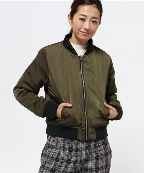 CAPRICIEUX LE