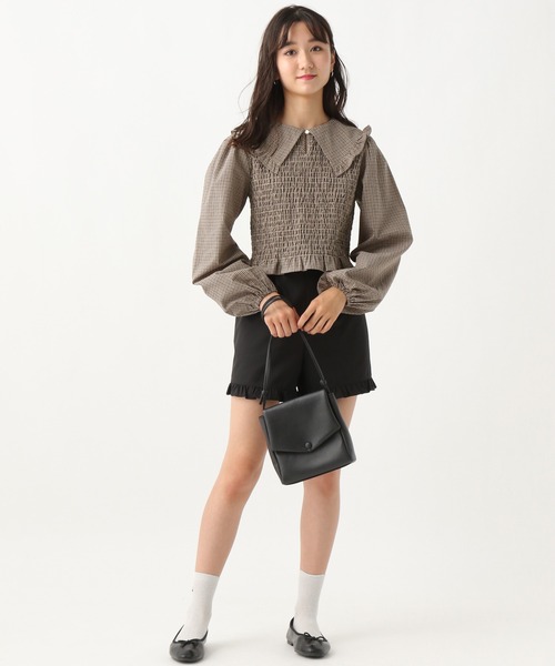 repipi armario（レピピ アルマリオ）の「フリル襟シャーリングブラウス（シャツ/ブラウス・キッズ・ブラウン系その他/ホワイト・MEDIUM/SMALL/LARGE）」の13枚目の写真