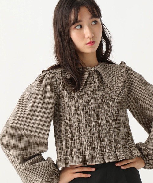 repipi armario（レピピ アルマリオ）の「フリル襟シャーリングブラウス（シャツ/ブラウス・キッズ・ブラウン系その他/ホワイト・MEDIUM/SMALL/LARGE）」の15枚目の写真