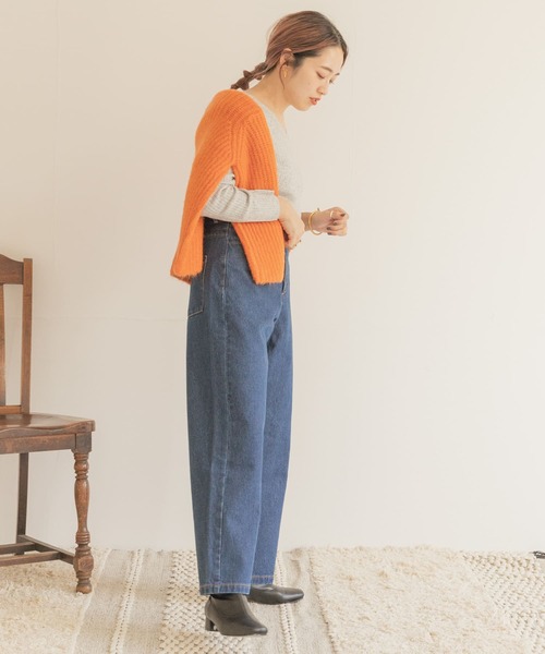 ITEMS URBANRESEARCH(アイテムズ アーバンリサーチ)の「ウォッシャブルVネックリブニット(ニット/セーター・レディース・オフホワイト/ブラック/マスタード/グレー/ブラウン・FREE)」の16枚目の写真
