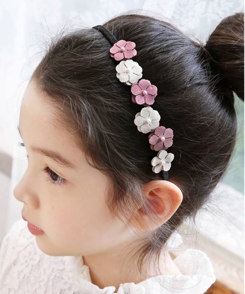 Rora(ローラ)の「【日本製】アイ カチューシャ (7color)(カチューシャ・キッズ・ホワイト/グレー/ブルー/ピンク/ホワイト×ブラック/ブラック/マスタード・FREE/フリー)」の1枚目の写真