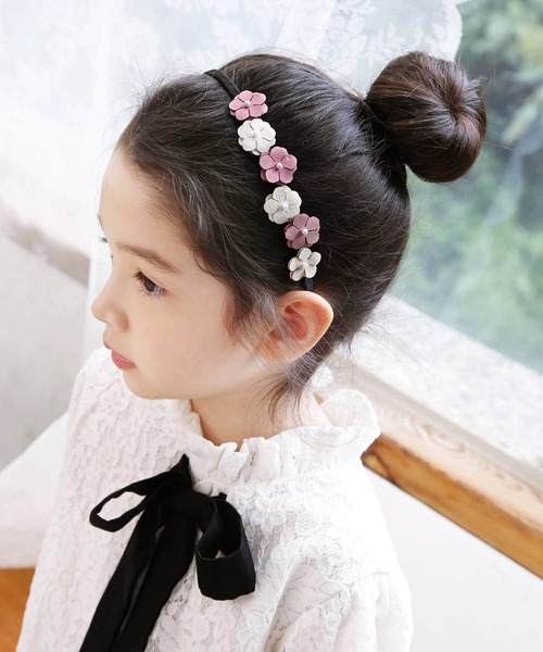 Rora(ローラ)の「【日本製】アイ カチューシャ (7color)(カチューシャ・キッズ・ホワイト/グレー/ブルー/ピンク/ホワイト×ブラック/ブラック/マスタード・FREE/フリー)」の8枚目の写真