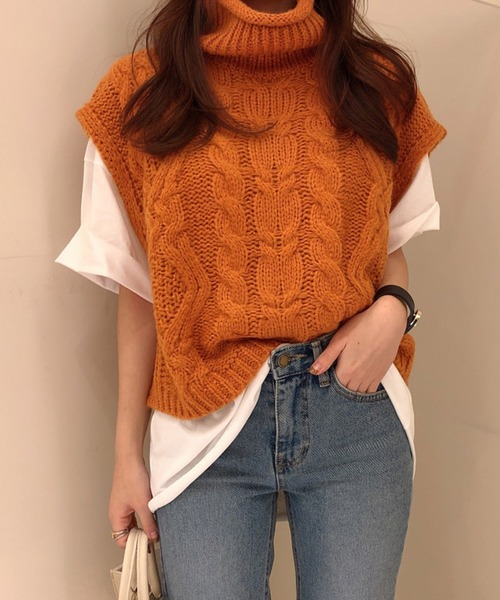 VitaFelice（ヴィータフェリーチェ）の「ケーブルニットベスト（ベスト・レディース・オレンジ/ベージュ系その他/ブラック/ブルー・FREE）」の22枚目の写真