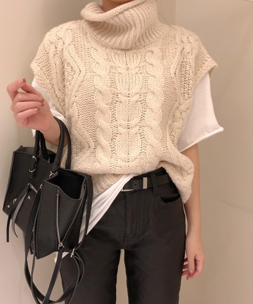 VitaFelice（ヴィータフェリーチェ）の「ケーブルニットベスト（ベスト・レディース・オレンジ/ベージュ系その他/ブラック/ブルー・FREE）」の6枚目の写真