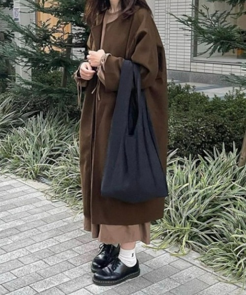 sakishimatokyo（サキシマトーキョー）の「ボリュームノーカラーロングコート（ノーカラーコート・レディース・ネイビー/ブラウン/カーキ/キャメル/ブラック/アイボリー/ブルーグレー/グレイッシュベージュ/ブルー/グレー系その他/ベージュ系その他・FREE）」の14枚目の写真