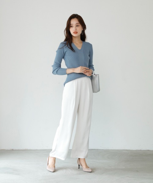 M.deux(エムドゥ)の「サテンワイドパンツ(その他パンツ・レディース・オフホワイト/モカ・MEDIUM)」の9枚目の写真