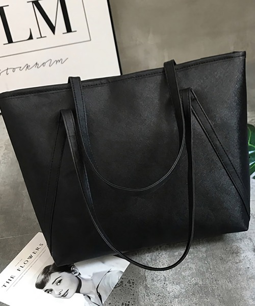 Dita（ディータ）の「ベーシックトートバッグA4（トートバッグ・レディース・レッド/ブラック/ネイビー/ブラック系その他・FREE）」の16枚目の写真