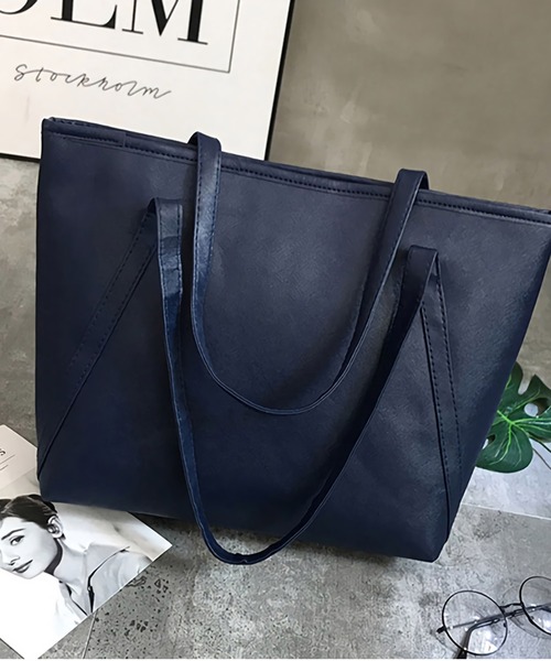 Dita（ディータ）の「ベーシックトートバッグA4（トートバッグ・レディース・レッド/ブラック/ネイビー/ブラック系その他・FREE）」の17枚目の写真