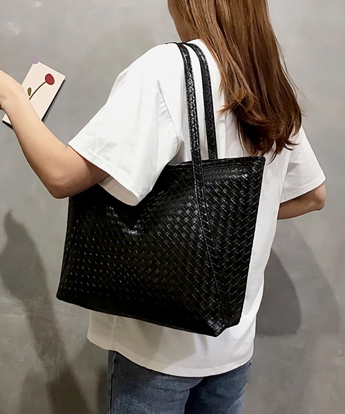 Dita（ディータ）の「ベーシックトートバッグA4（トートバッグ・レディース・レッド/ブラック/ネイビー/ブラック系その他・FREE）」の5枚目の写真