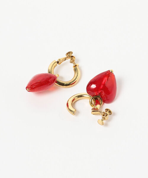 Ray BEAMS（レイビームス）の「Ray BEAMS / デッドストック ガラス ハート イヤリング（イヤリング・レディース・グリーン/レッド・ONE SIZE）」の4枚目の写真