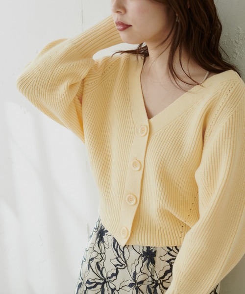 natural couture（ナチュラルクチュール）の「もちもちプチプラアイレットカーディガン（カーディガン/ボレロ・レディース・イエロー/ラベンダー/オフホワイト/ブラック/ベージュ/グレー・FREE）」の6枚目の写真