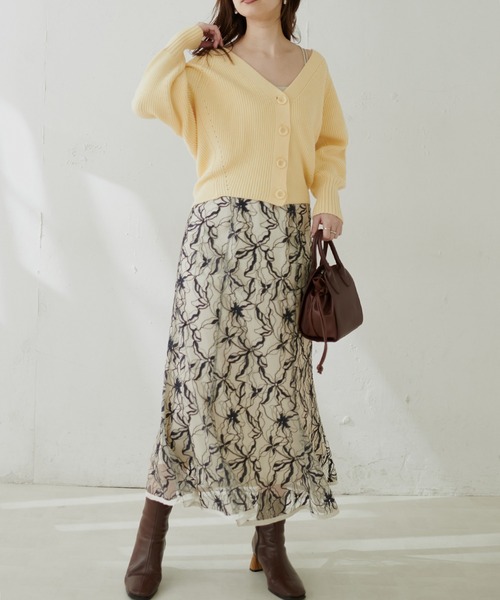 natural couture（ナチュラルクチュール）の「もちもちプチプラアイレットカーディガン（カーディガン/ボレロ・レディース・イエロー/ラベンダー/オフホワイト/ブラック/ベージュ/グレー・FREE）」の12枚目の写真