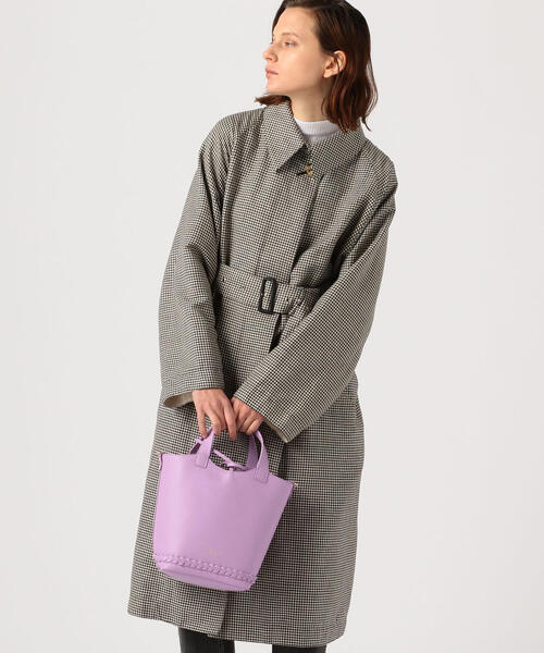 TOMORROWLAND （トゥモローランド）の「CHRISTIAN VILLA ショルダートートバッグ（トートバッグ・レディース・ホワイト/ライトパープル・FREE）」の8枚目の写真