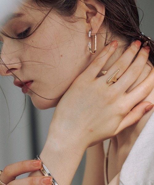 ciite'（シーテ）の「スモーキーデザインリング（リング・レディース・シルバー/ゴールド・FREE）」の4枚目の写真