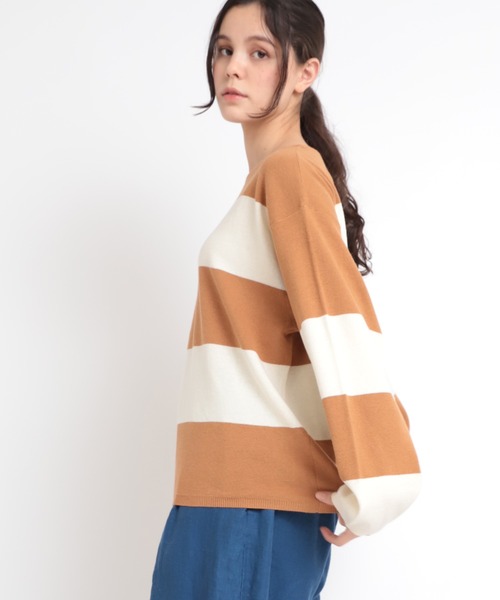 RNA-N（アールエヌエーエヌ）の「K2577 コットンリネンビッグボーダーニットプルオーバー（ニット/セーター・レディース・ブルー/ライトブラウン/ホワイト×ブラック・MEDIUM）」の4枚目の写真