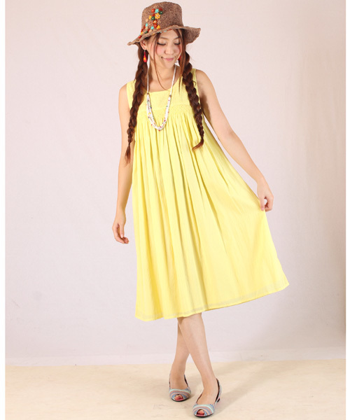 チャイハネ(チャイハネ)の「【チャイハネ】スモーネワンピース(ワンピース・レディース・ブラック/パープル/ホワイト/レッド/イエロー系その他/ライトグリーン/ミント/スカイブルー/ライトピンク/イエロー/ラベンダー/ライトパープル/ブルー/ネイビー/ピンク/サーモンピンク/レモンイエロー/ライトブルー/ブラック×ブラック・FREE)」の14枚目の写真