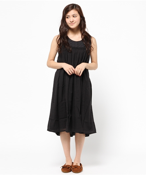 チャイハネ(チャイハネ)の「【チャイハネ】スモーネワンピース(ワンピース・レディース・ブラック/パープル/ホワイト/レッド/イエロー系その他/ライトグリーン/ミント/スカイブルー/ライトピンク/イエロー/ラベンダー/ライトパープル/ブルー/ネイビー/ピンク/サーモンピンク/レモンイエロー/ライトブルー/ブラック×ブラック・FREE)」の20枚目の写真